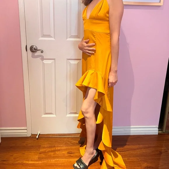 Lovers + Friends | Dresses | Revolve Lovers Friends Formal Dress Size Small  Very Unique Color | Poshmark